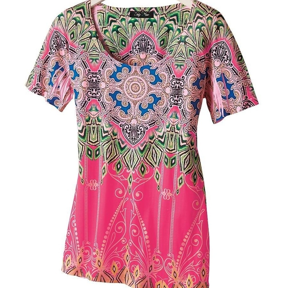 😀 3 for $20 NEW Only Nine Jeweled Print Tee Top